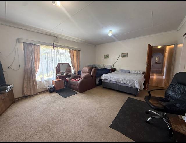3 BEDROOM HOUSE FOR SALE IN DAL FOUCHE
